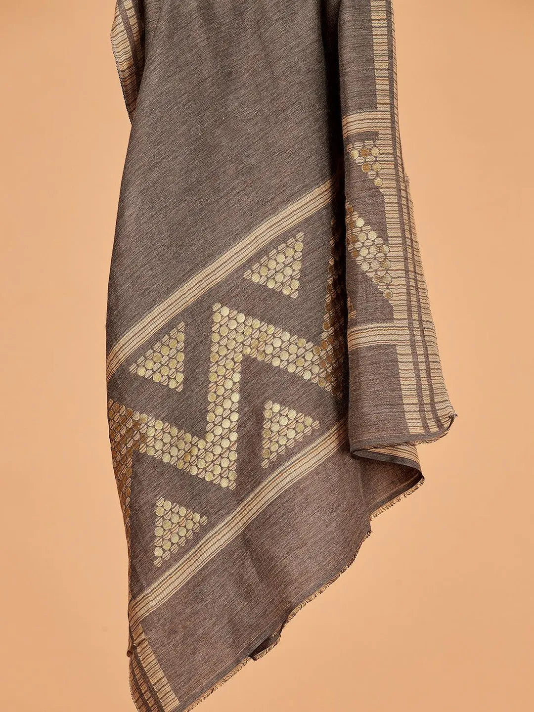 Elegant Stole Wool Blend with Jacquard Pattern in Beige