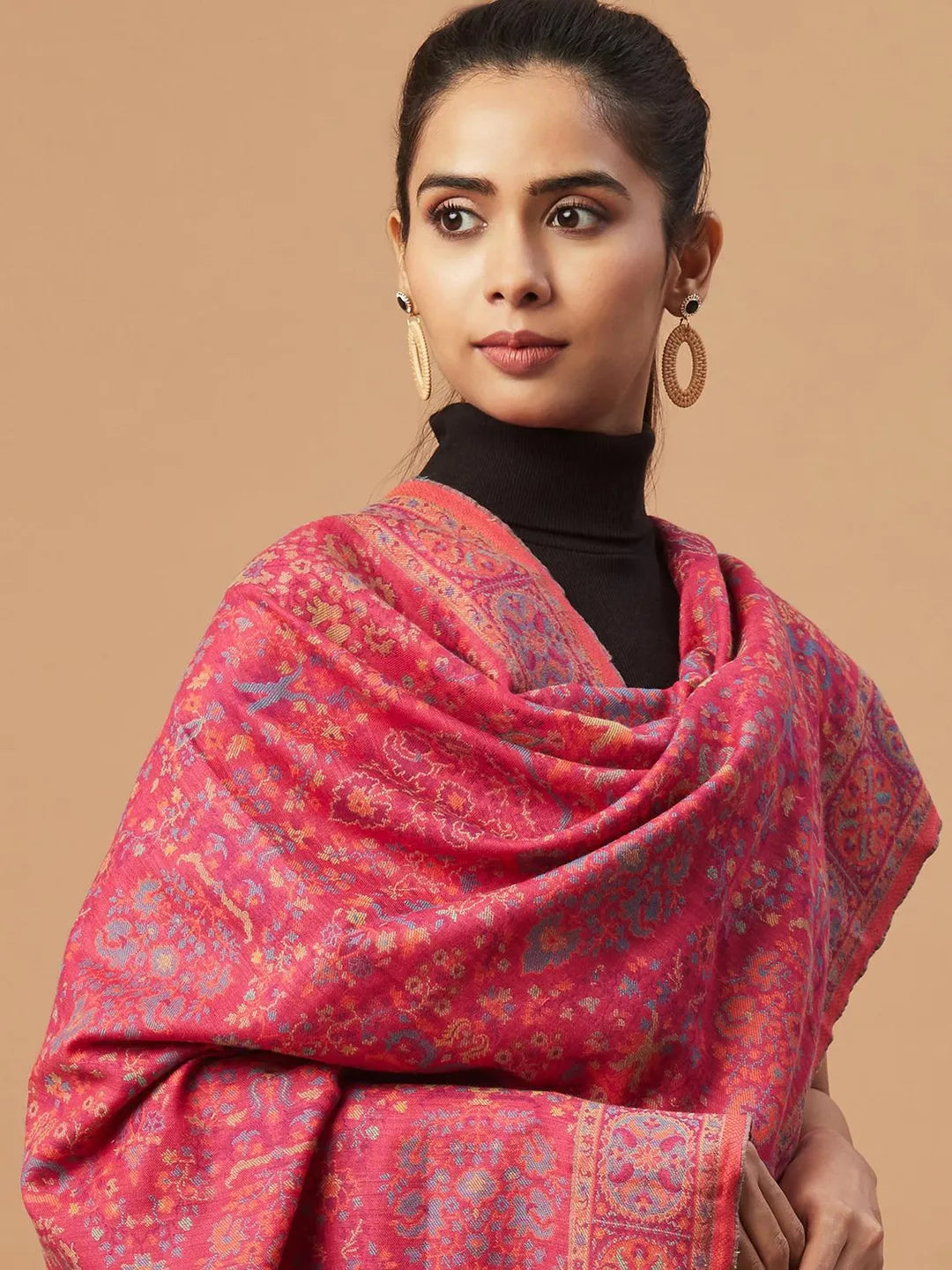Chic Stole Wool Blend with Jaal Pattern in Lotus Pink