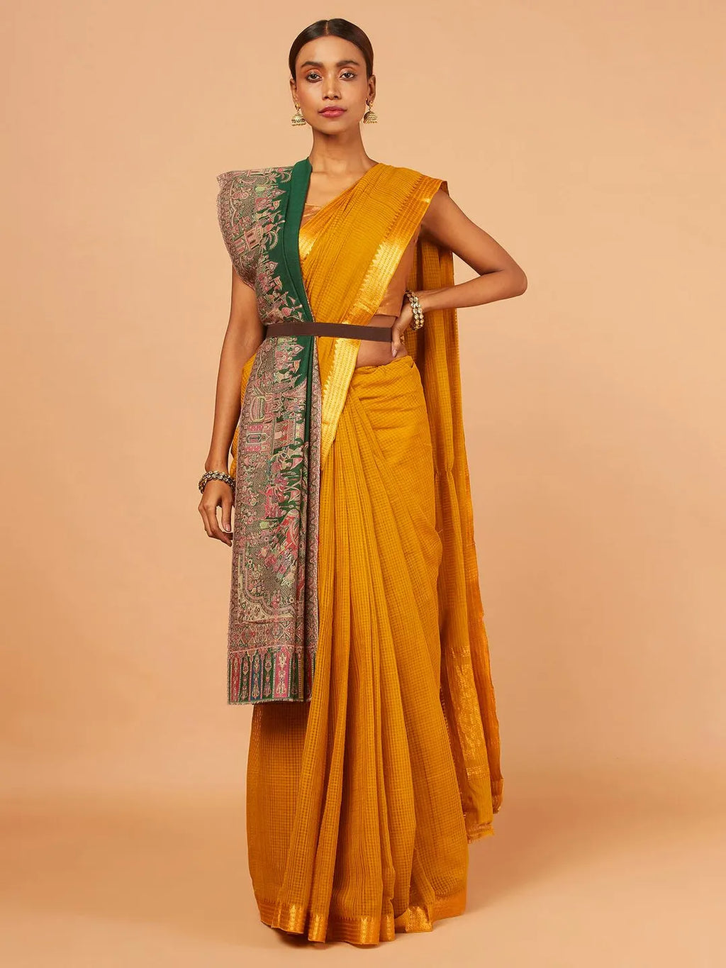 Elegant Shawl Wool Blend with Jacquard Pattern in Green