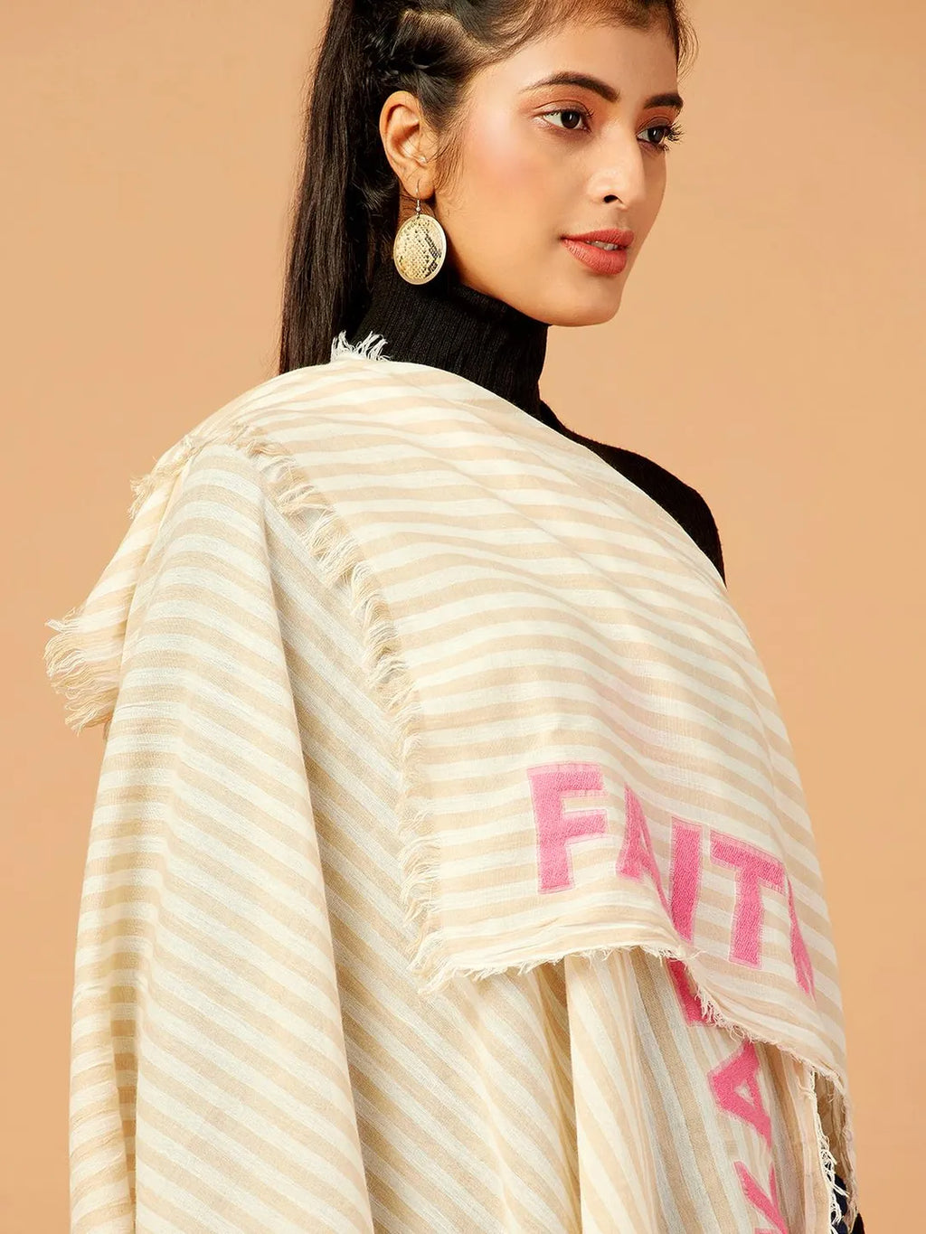 Casual Scarf with Dobby Pattern in Multi