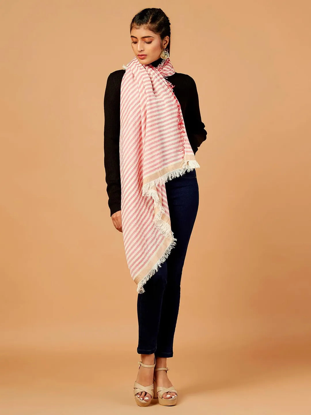 Casual Scarf with Dobby Pattern in Multi