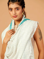 Casual Scarf with Dobby Pattern in White