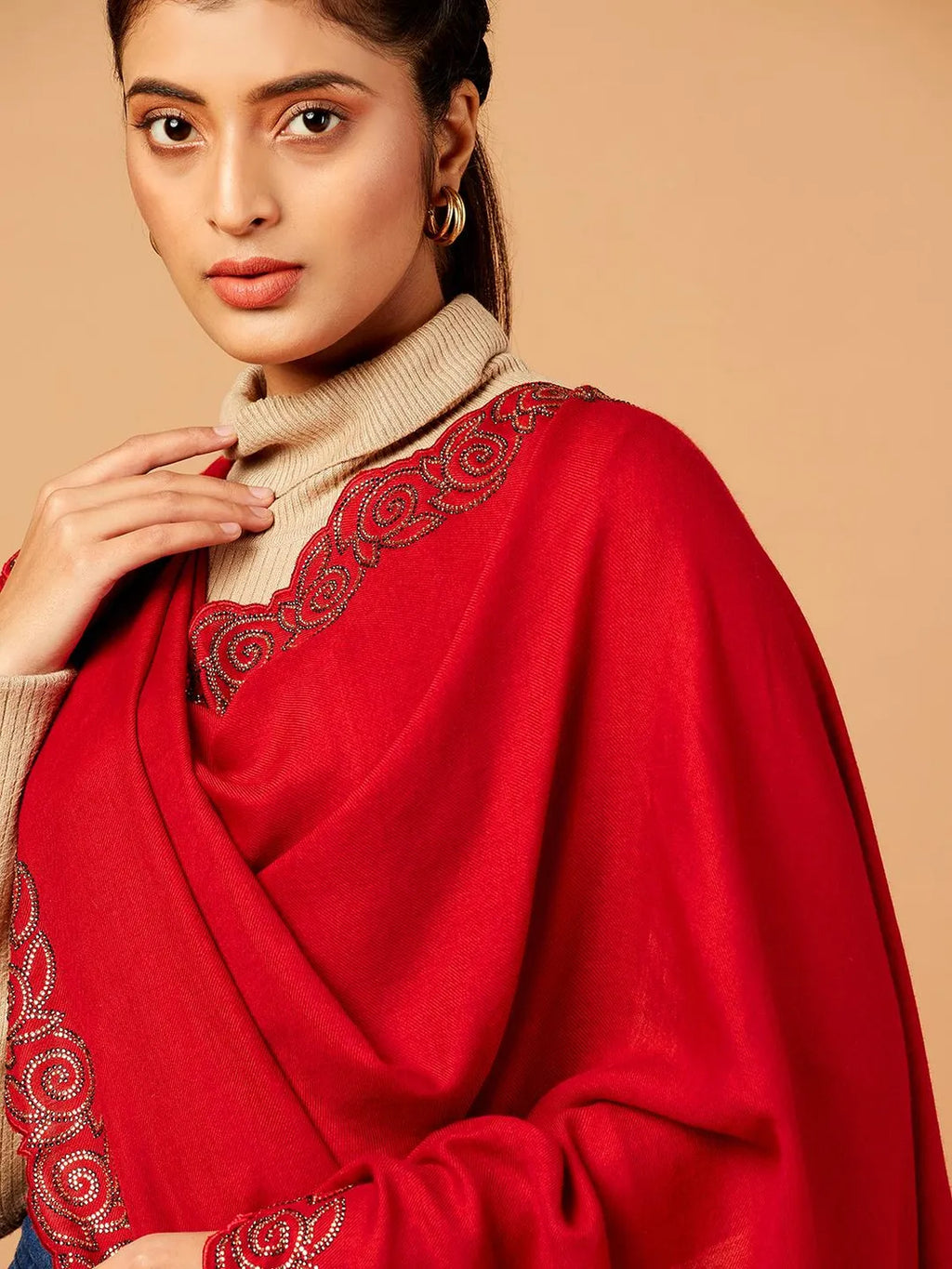 Elegant Stole Wool Blend with Dobby Pattern in Red