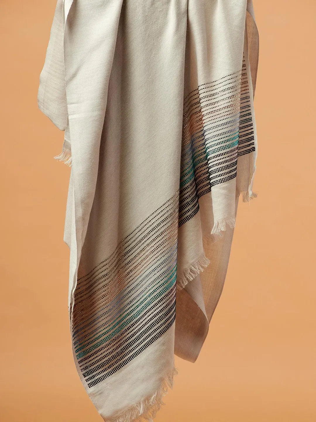 Chic Stole Wool Blend with Dobby Pattern in White
