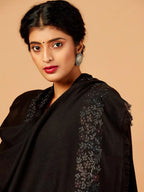 Chic Stole Wool Blend with Dobby Pattern in Black