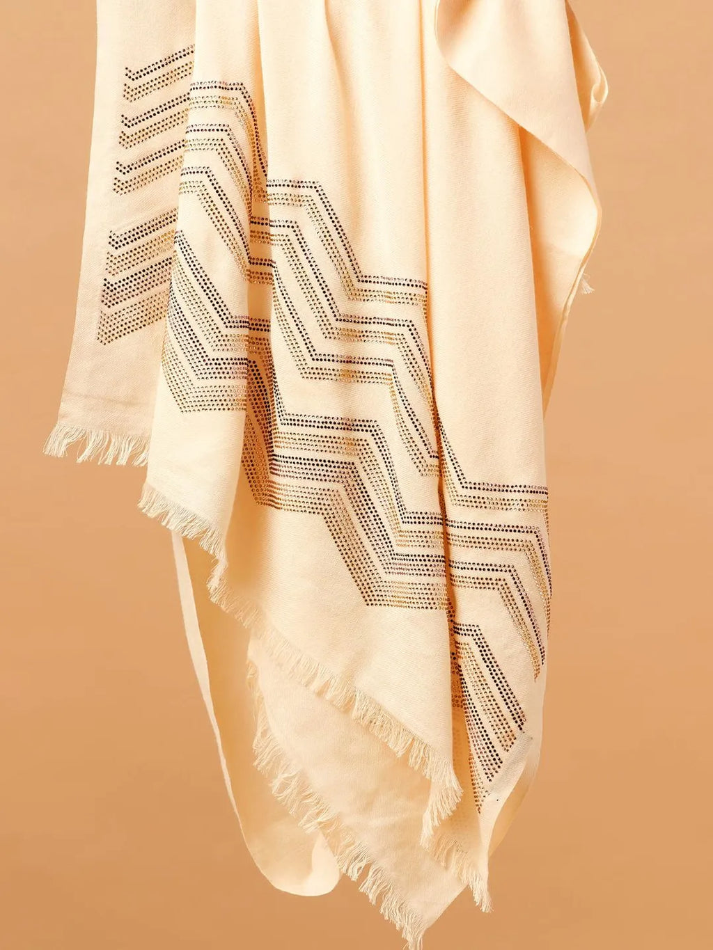 Elegant Stole Wool Blend with Dobby Pattern in Ivory