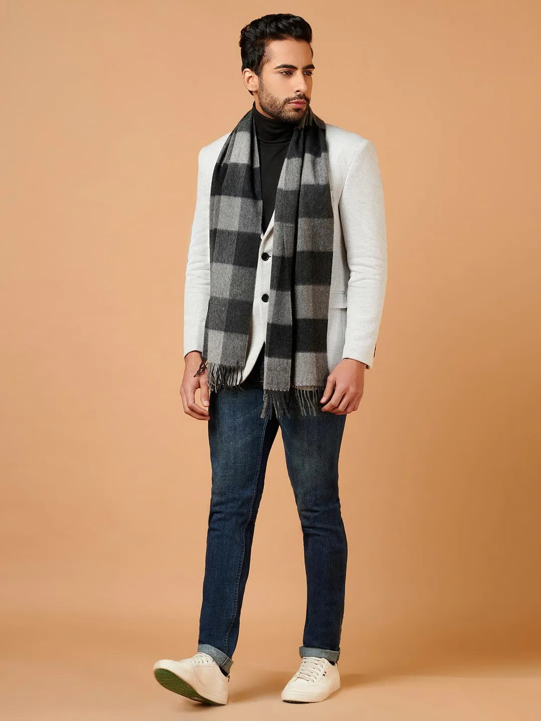 Chic Cashmere Stole in Multi