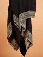 Elegant Shawl Wool Blend with Kaani Pattern in Black
