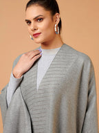 Comfort-Fit Poncho with Ponchu Pattern in Grey