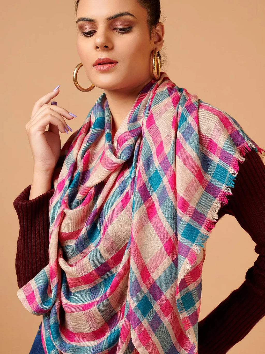 Elegant Stole Wool Blend with Check Pattern in Multi