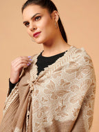 Chic Stole Wool Blend with Jacquard Pattern in Beige