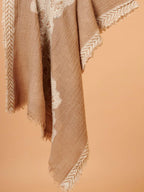 Chic Stole Wool Blend with Jacquard Pattern in Beige