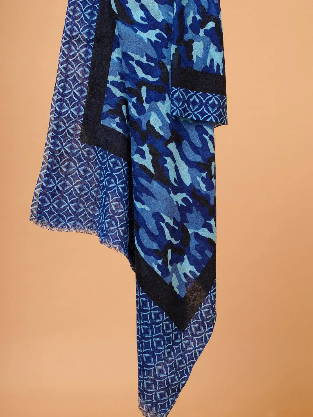 Elegant Stole Wool Blend with Printed Pattern in Blue