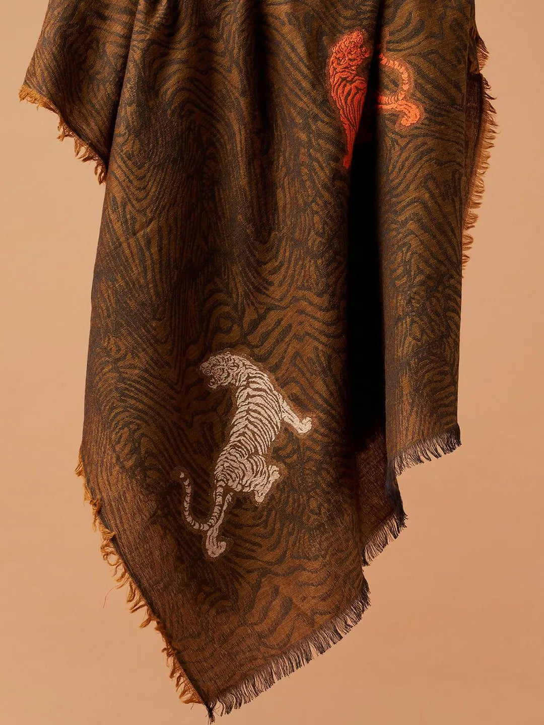 Casual Scarf with Dobby Pattern in Multi