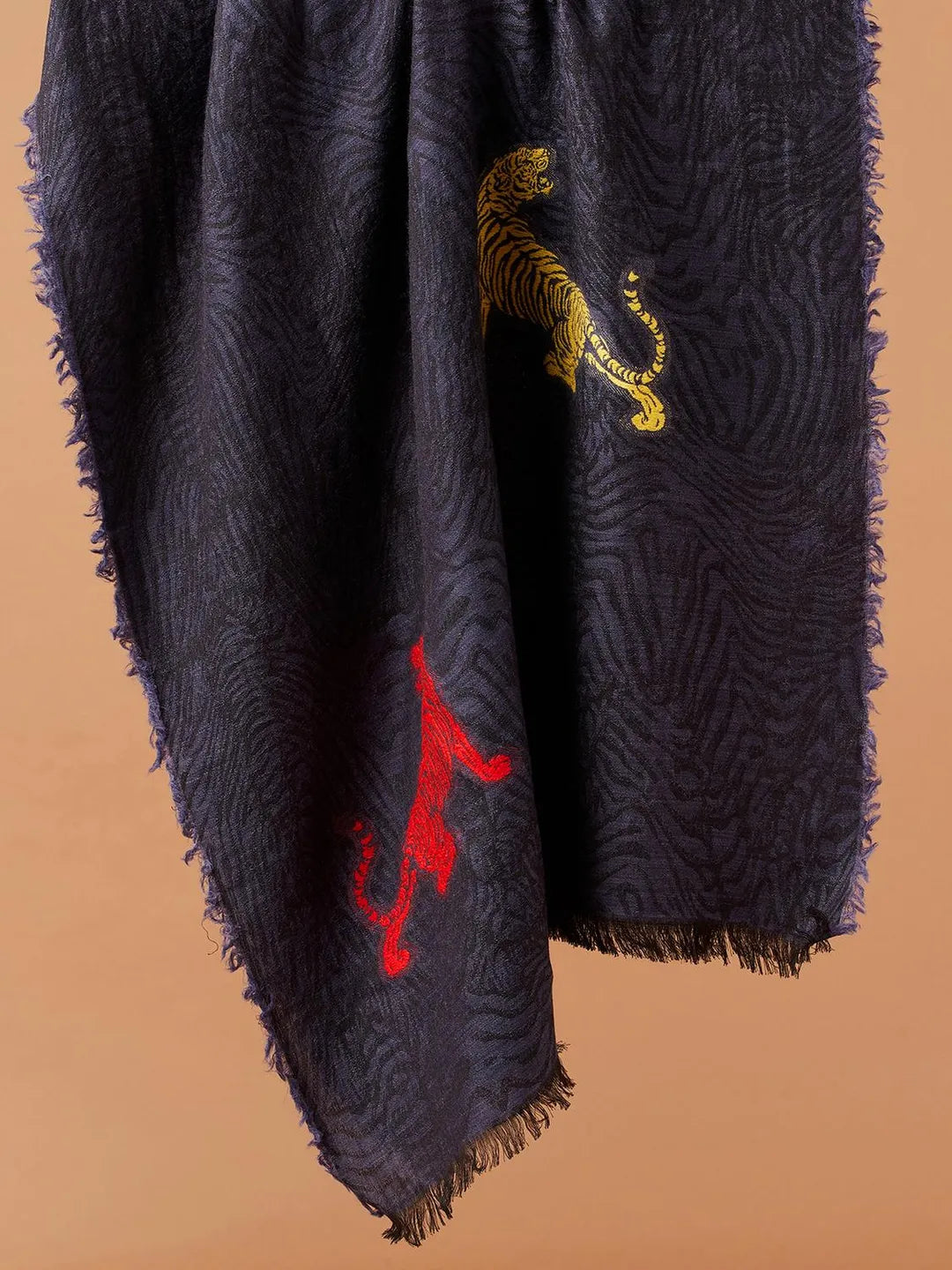 Casual Scarf with Dobby Pattern in Blue