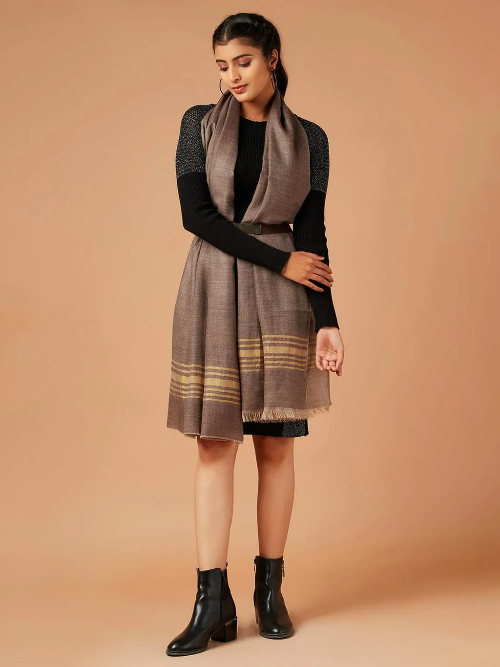 Classic Touch Cashmere Stole in Beige