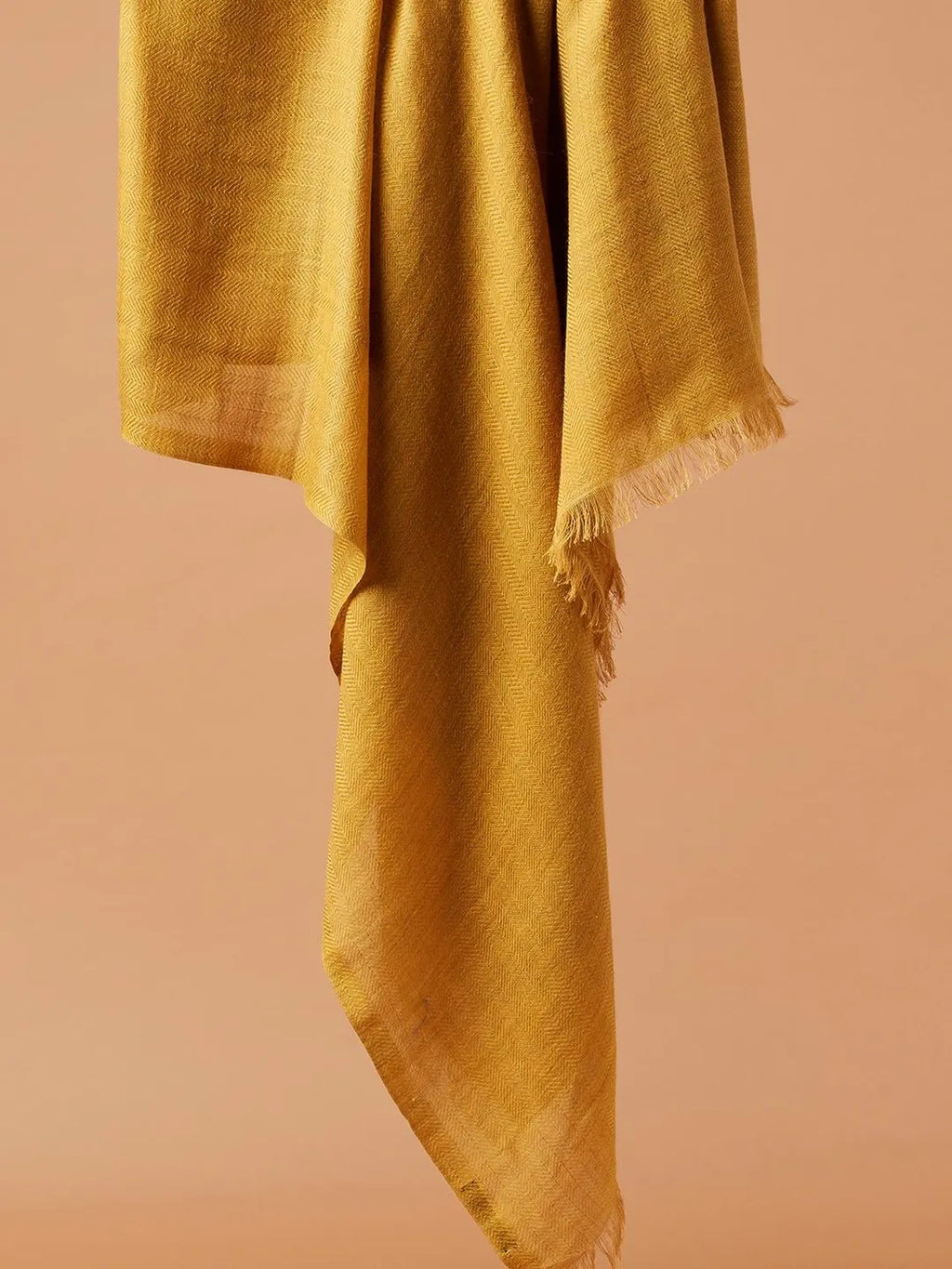 Casual Scarf with Dobby Pattern in Yellow