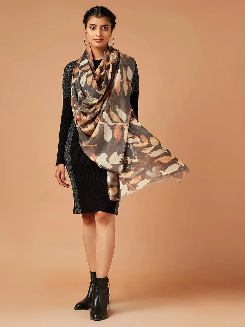 Casual Scarf with Printed Pattern in Multi