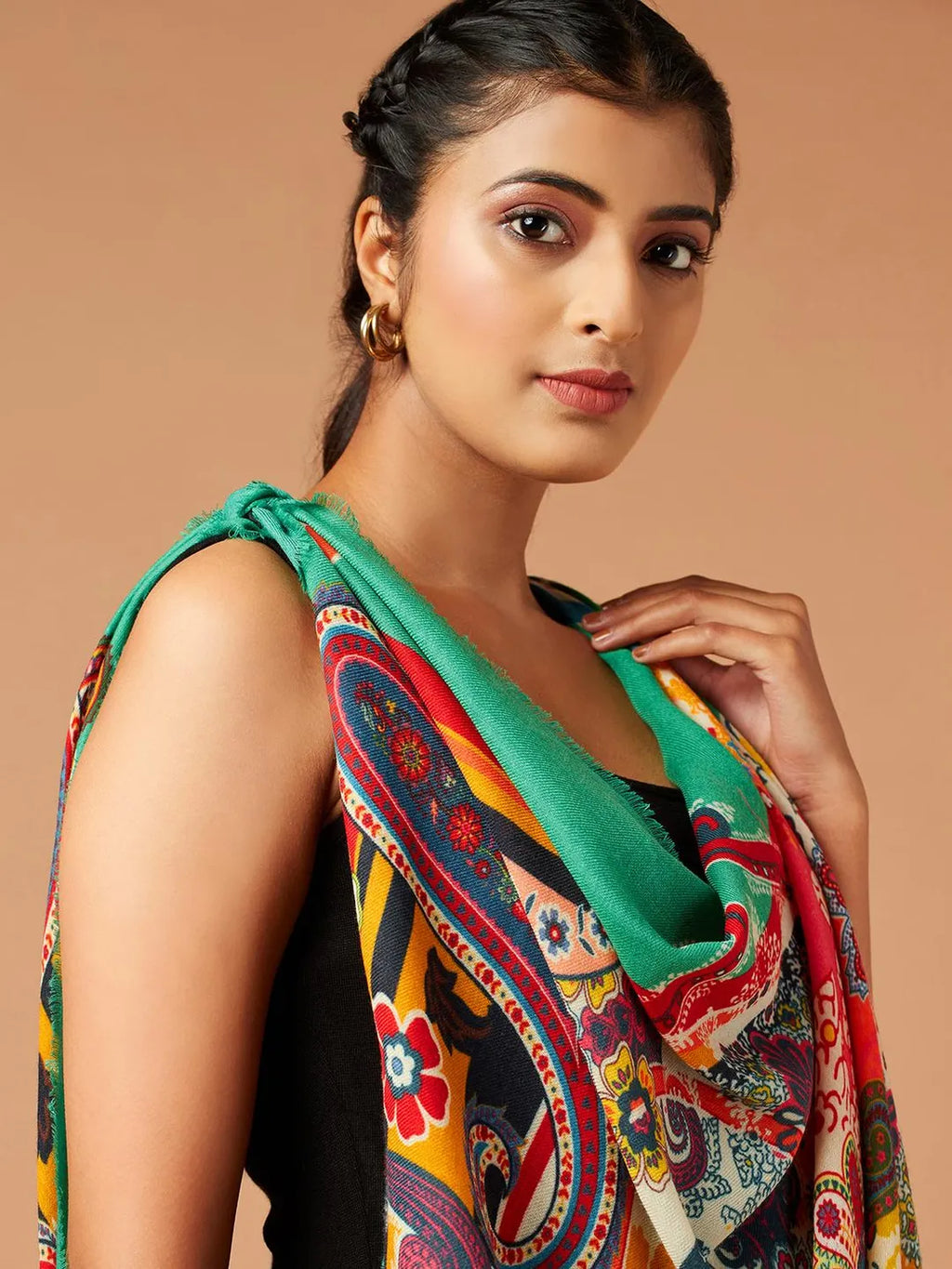 Elegant Stole Wool Blend with Printed Pattern in Multi