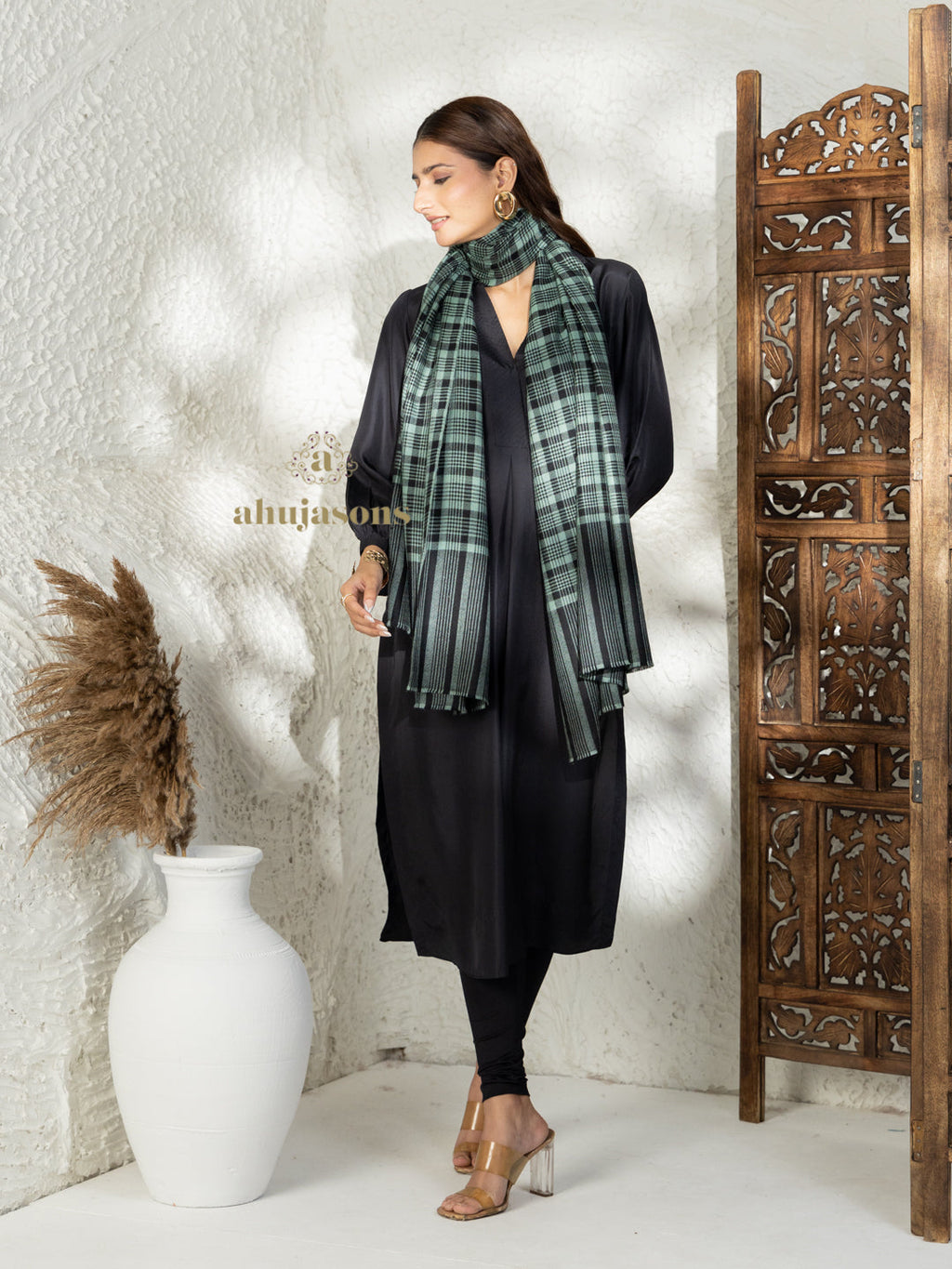 Black Handloom Pure Pashmina Shawl — Intricate Check Pattern