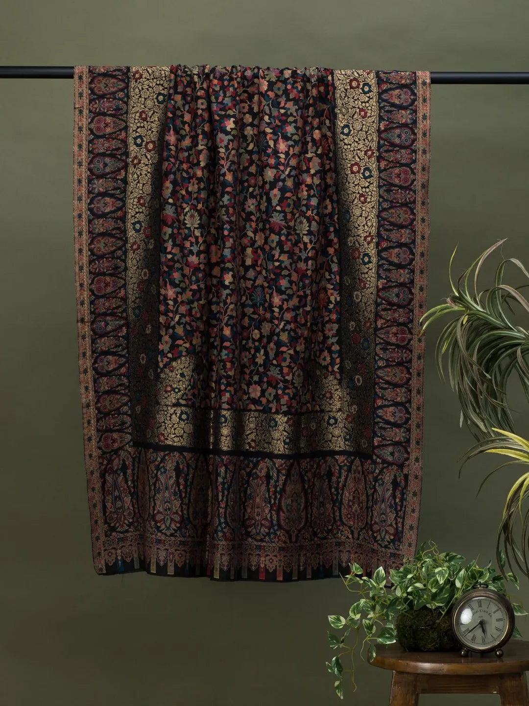 Classic Shawl Wool Blend with Kaani Pattern in Black