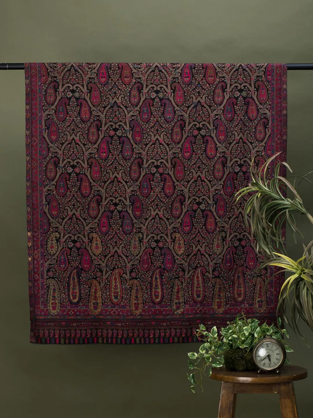 Classic Shawl Wool Blend with Kaani Pattern in Black