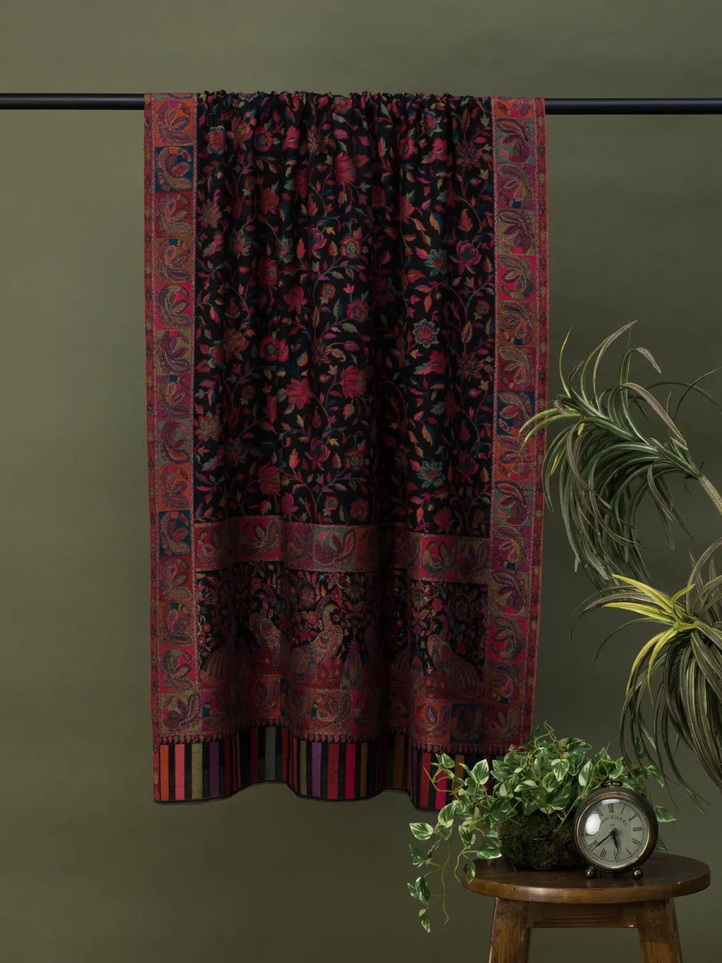 Classic Shawl Wool Blend with Kaani Pattern in Black