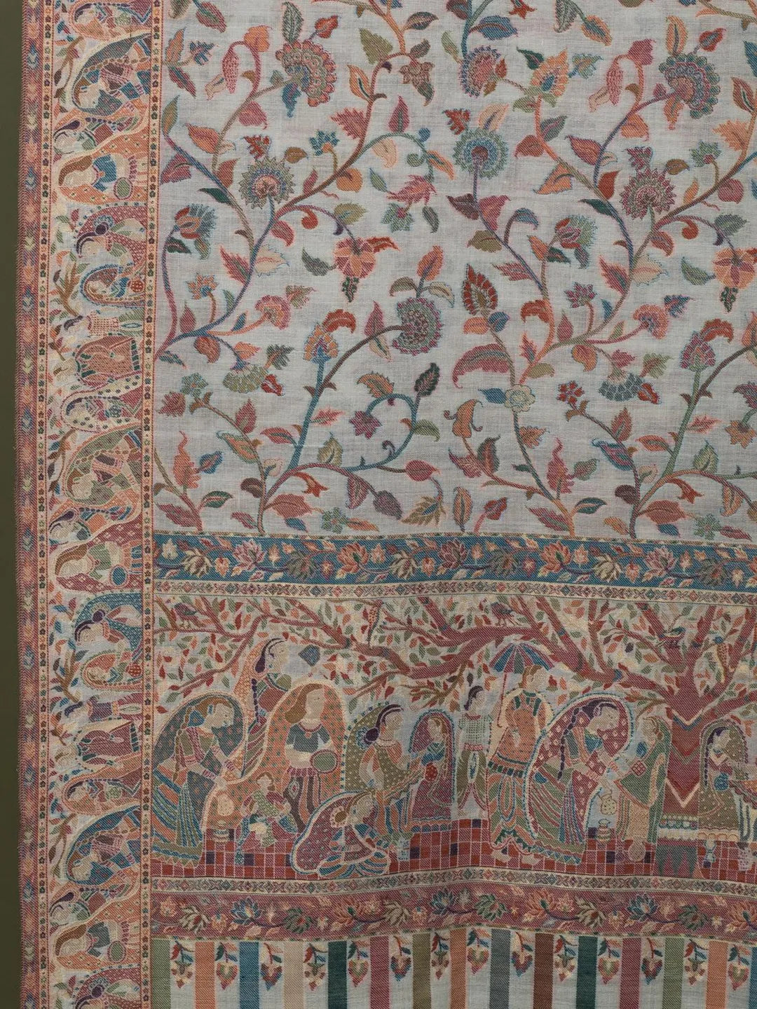 Elegant Shawl Wool Blend with Kaani Pattern in White