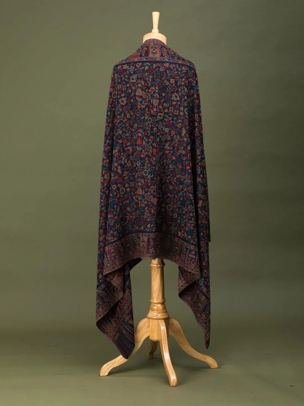 Classic Shawl Wool Blend with Kaani Pattern in Blue