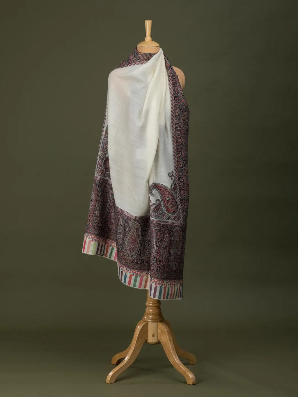 Classic Shawl Wool Blend with Kaani Pattern in White