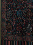 Chic Stole Wool Blend with Jaal Pattern in Black