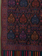 Chic Stole Wool Blend with Jaal Pattern in Black