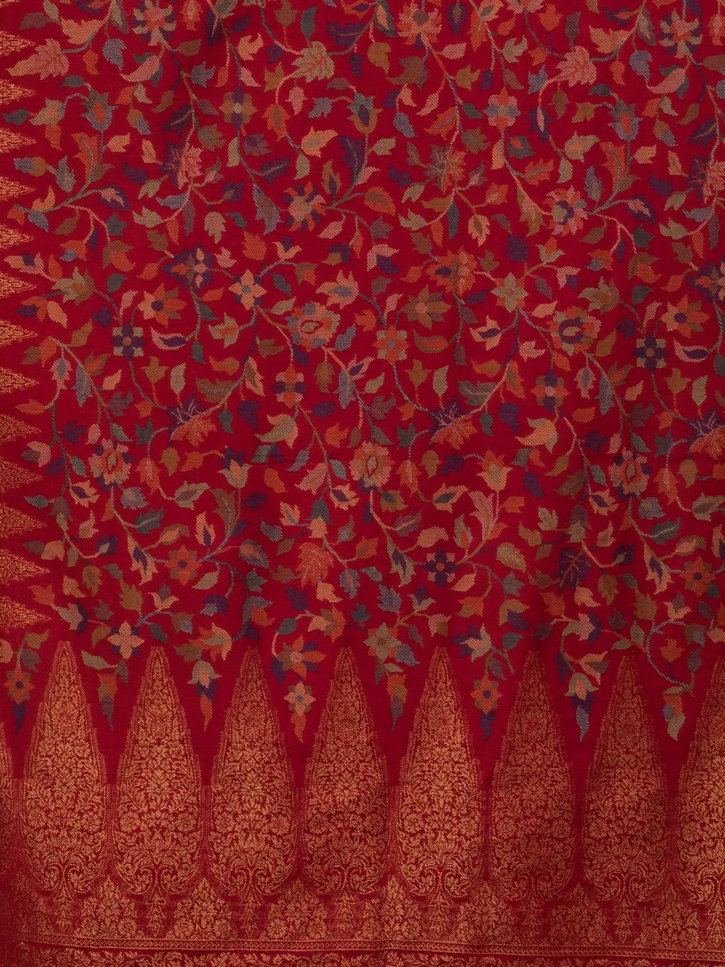 Chic Stole Wool Blend with Kaani Pattern in Red