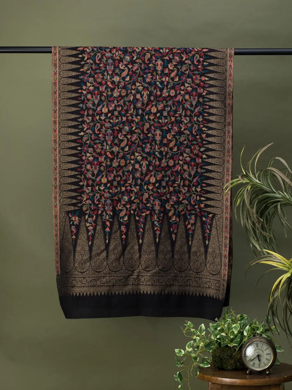 Chic Stole Wool Blend with Kaani Pattern in Blue