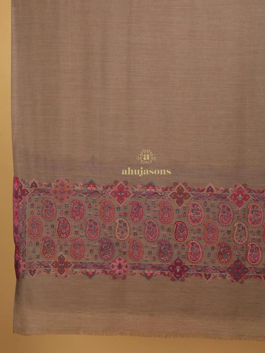 Elegant Shawl Wool Blend with Palla Pattern in Multi