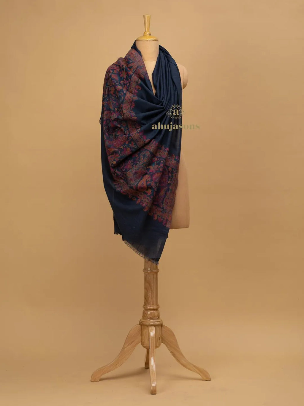 Classic Shawl Wool Blend with Palla Pattern in Multi