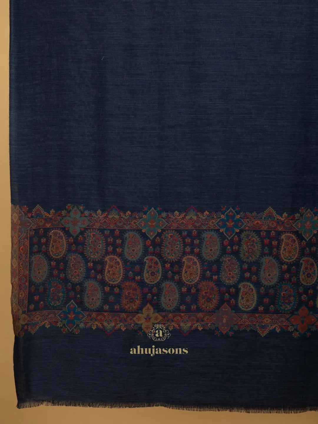 Elegant Shawl Wool Blend with Palla Pattern in Multi