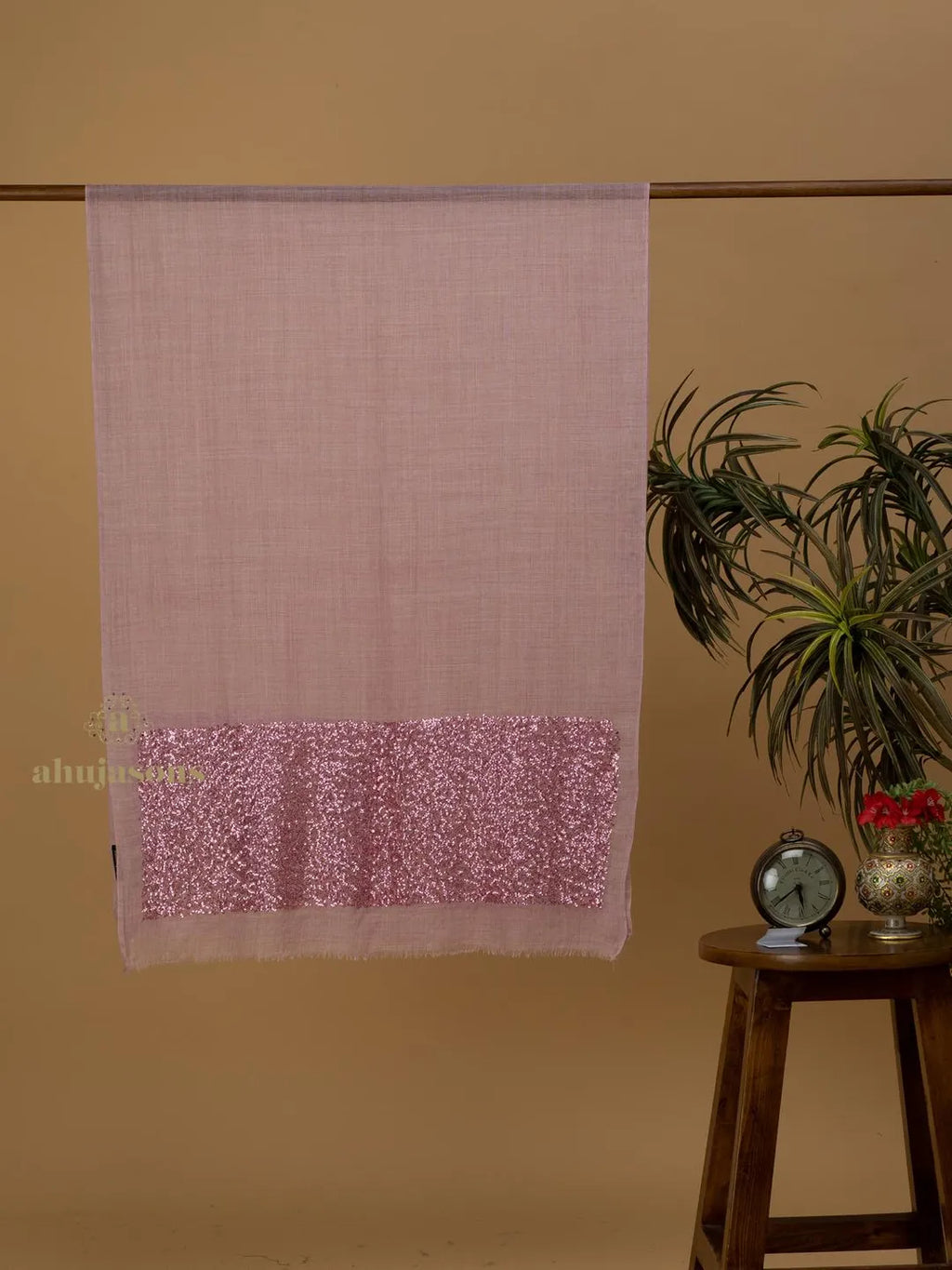 Chic Stole Sequined Detailing with Sequence Pattern in Pink