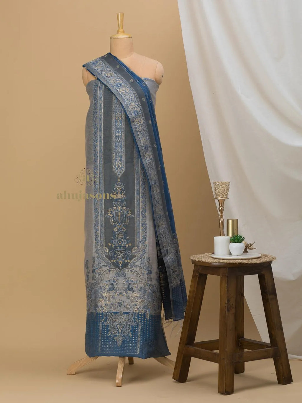 Cotton Silk Suit With Zari Weaving