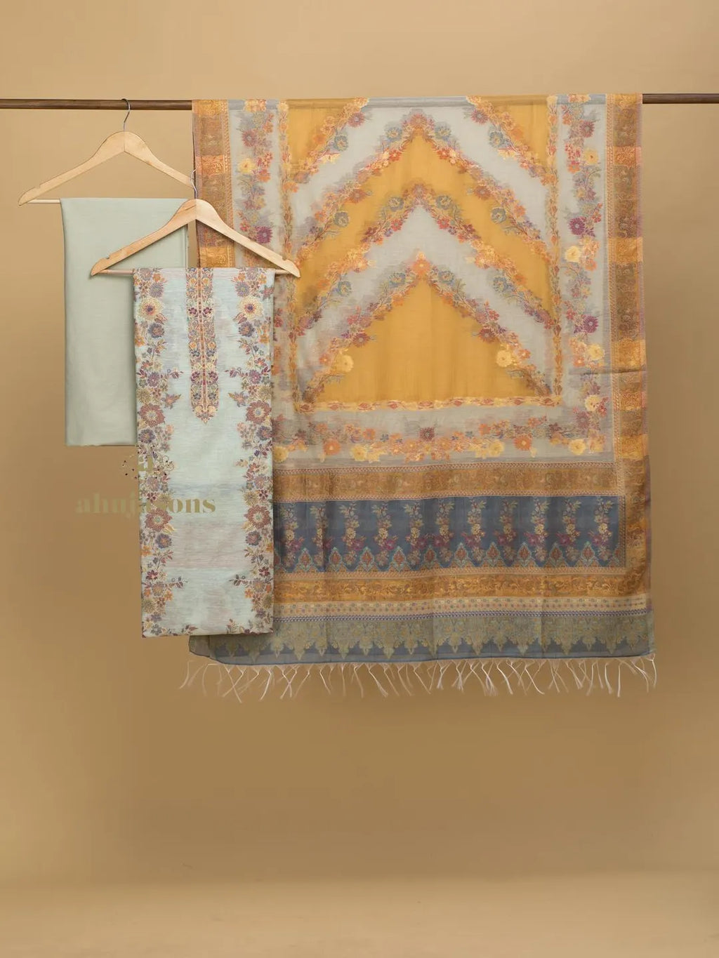 Cotton Silk Suit With Zari Weaving