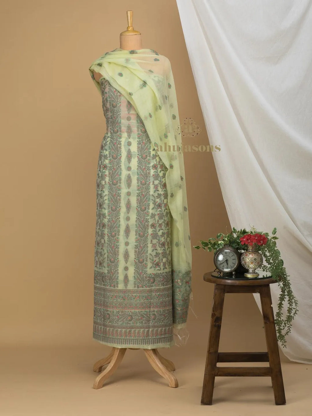 Cotton Silk Suit With Zari Weaving