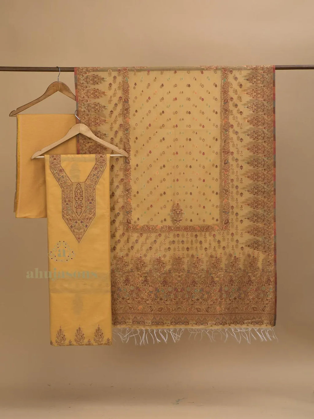 Cotton Silk Suit With Zari Weaving