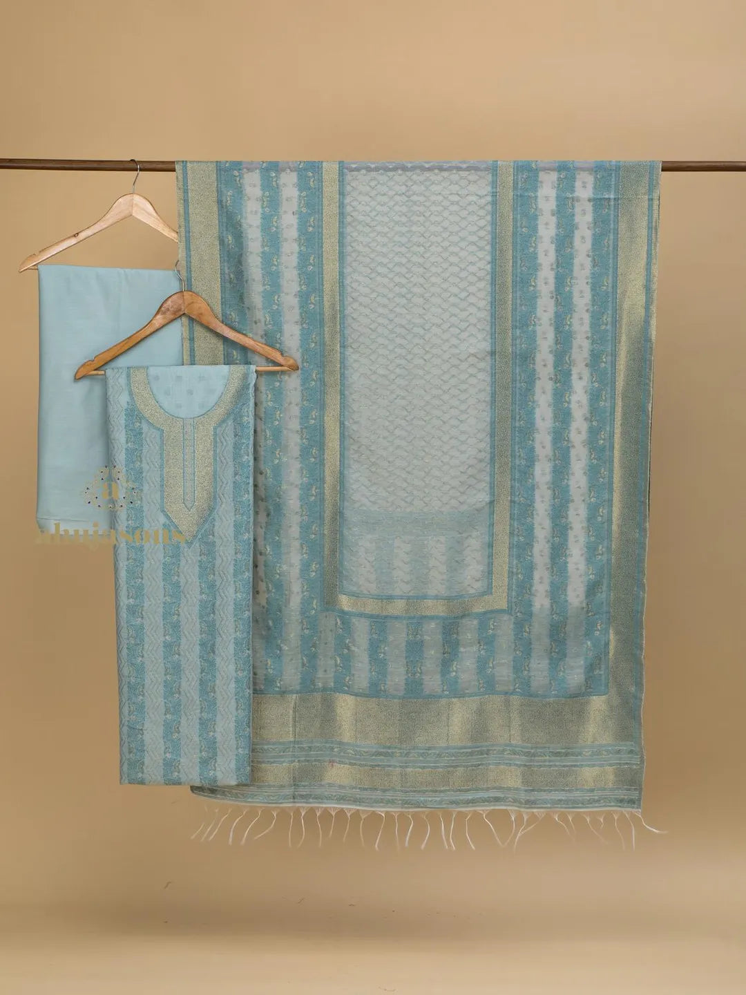 Cotton Silk Suit With Zari Weaving