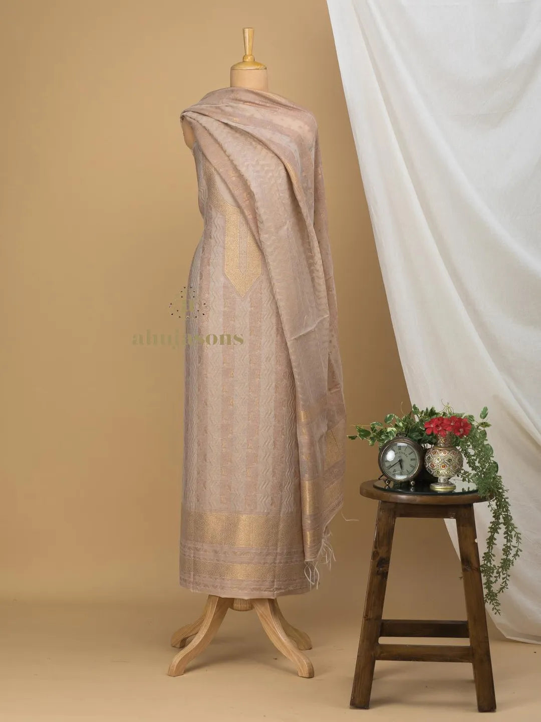 Cotton Silk Suit With Zari Weaving