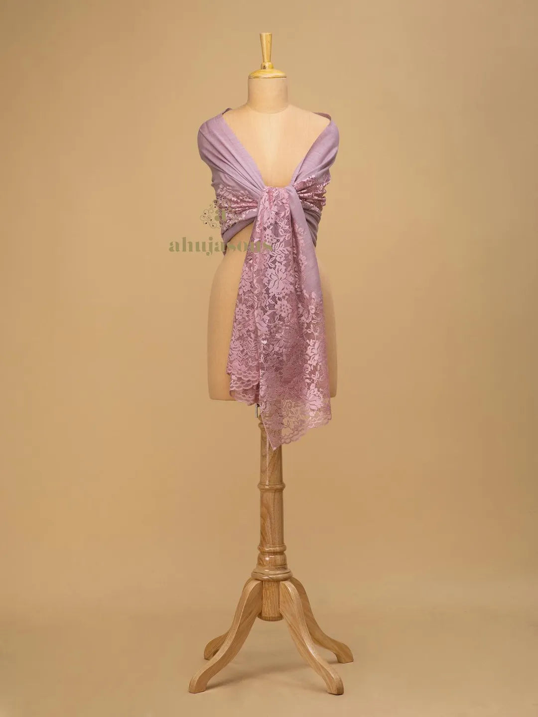 Chic Stole Wool Blend with Dobby Pattern in Pink