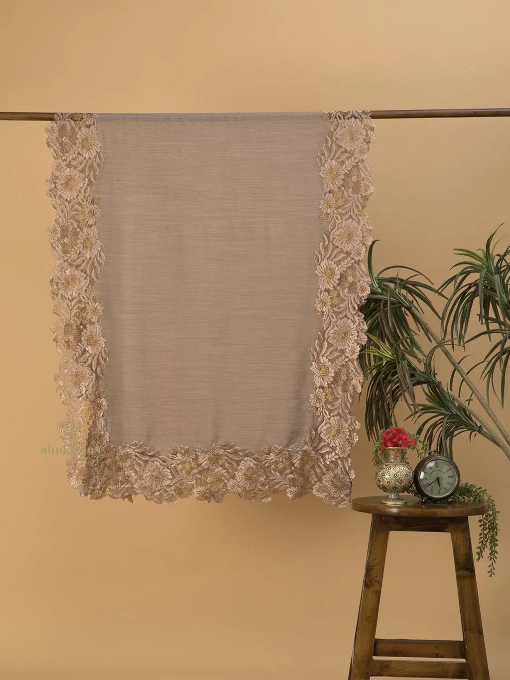 Chic Stole Wool Blend with Dobby Pattern in Beige