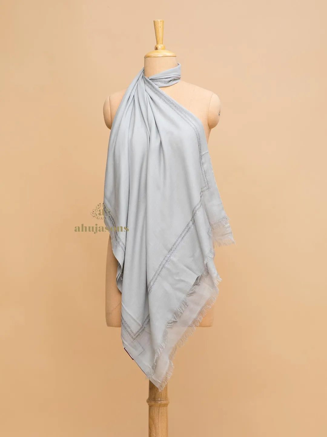 Elegant Stole Wool Blend with Dobby Pattern in Grey