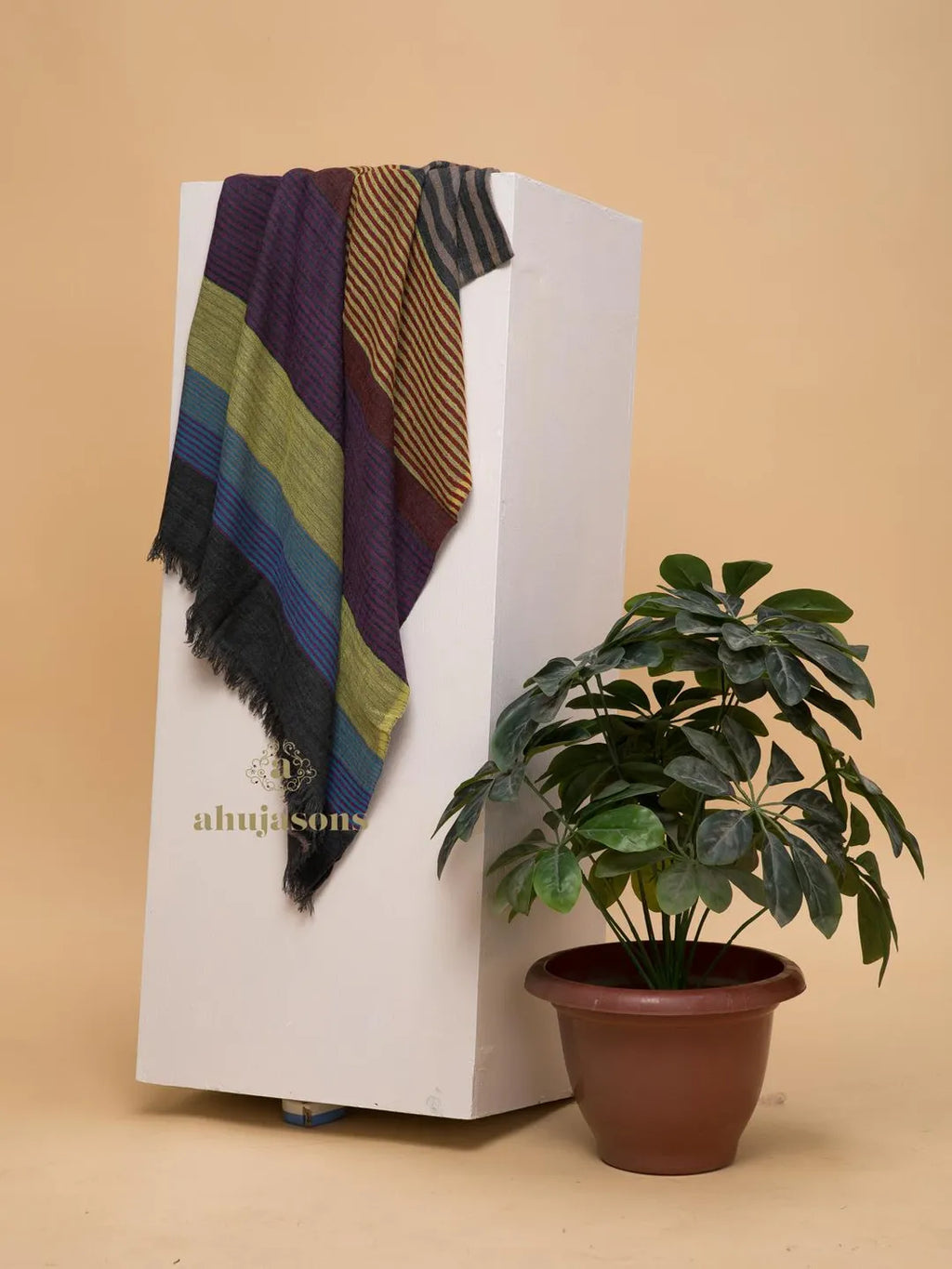 Chic Stole Wool Blend with Dobby Pattern in Multi