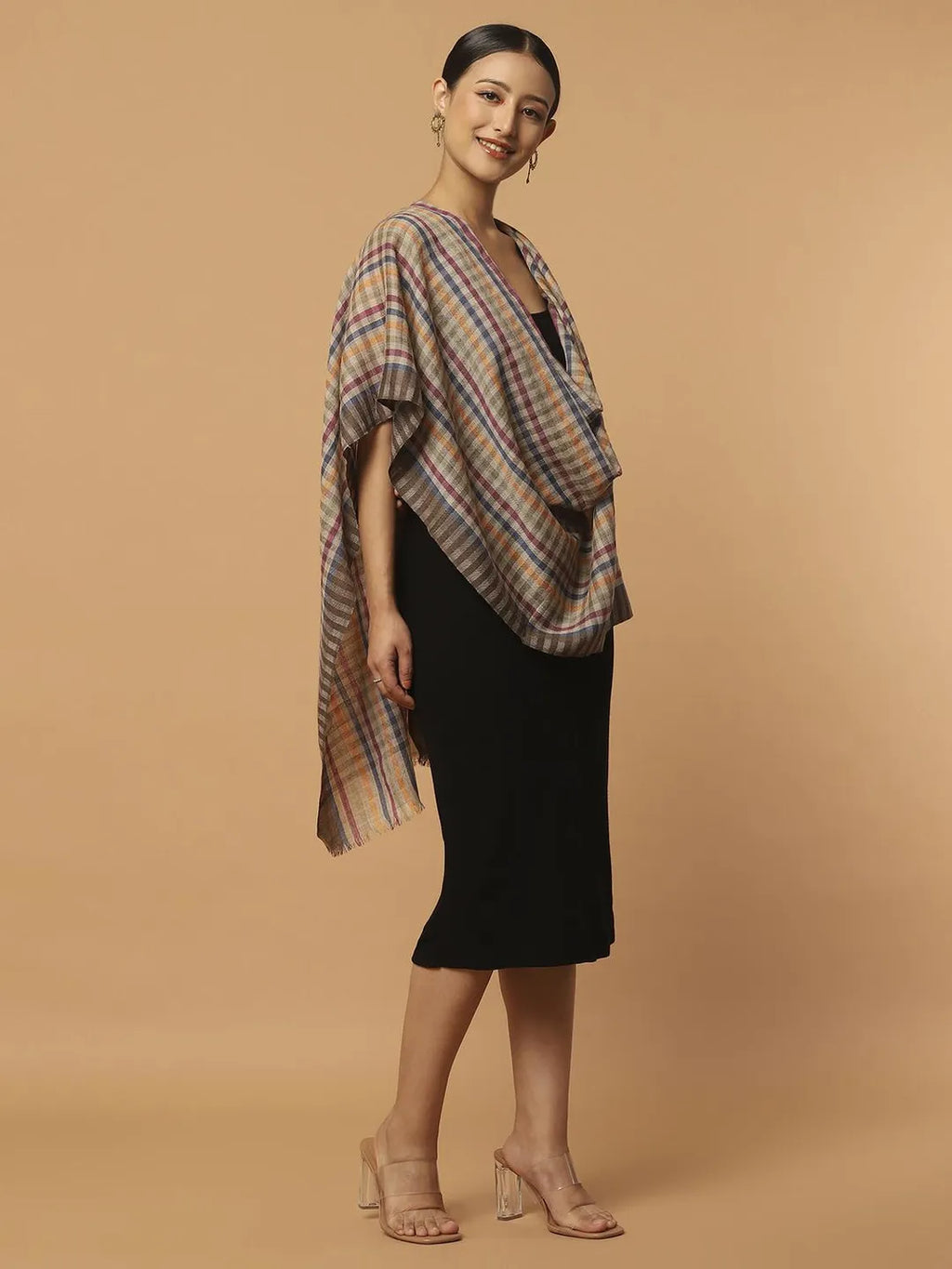 Elegant Stole with Dobby Pattern in Multi