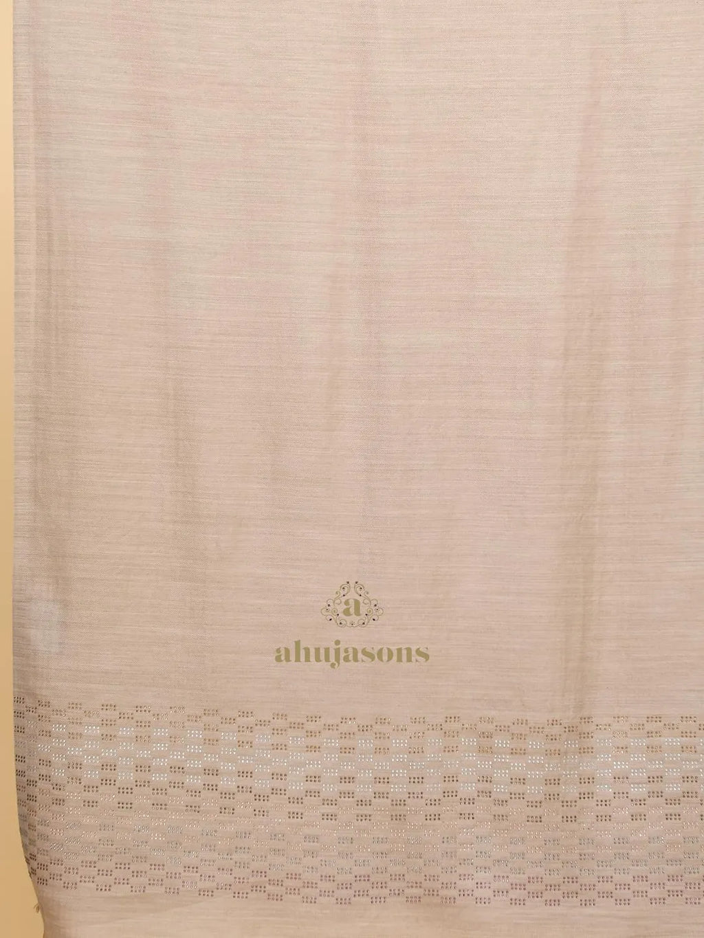 Chic Stole Wool Blend with Dobby Pattern in Beige